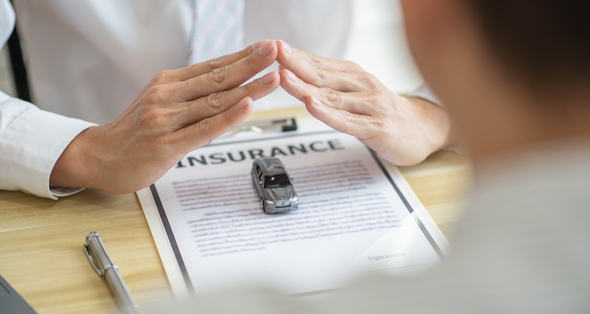 Understanding Liability vs. Full Coverage Insurance